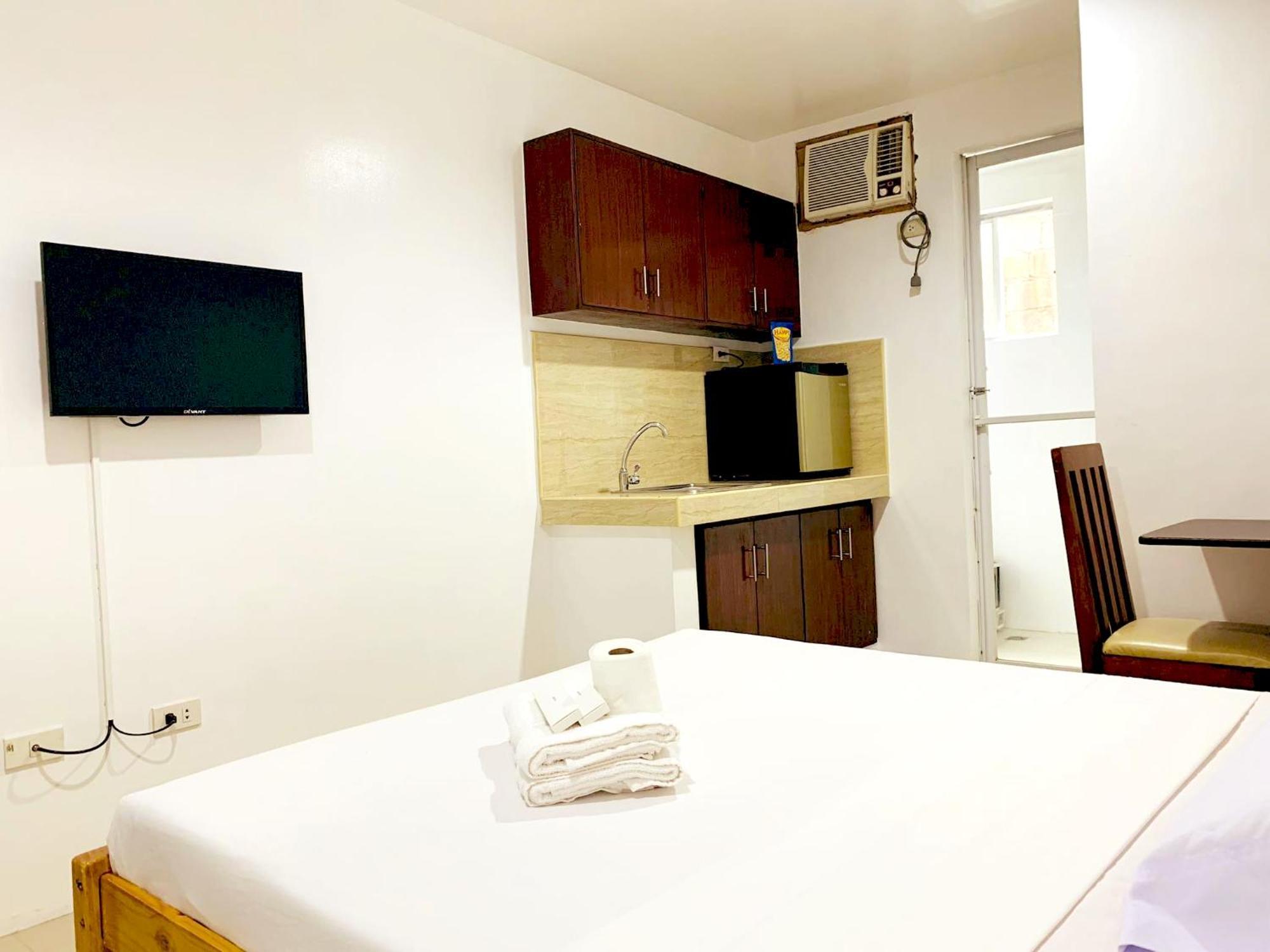 Crosswinds Hotel Paranaque City 外观 照片